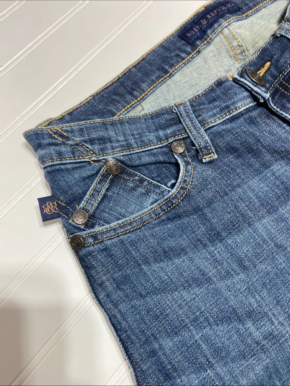 Rock & Republic Emo Y2K Style Denim Jeans Size 6 Indigo Skinny EUC